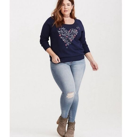 Torrid Blue Heart Embroidered Butterflies Design Pullover Sweatshirt Feminine - Picture 2 of 13